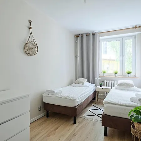 Urban Nomad Next To Palace Of Culture * Варшава